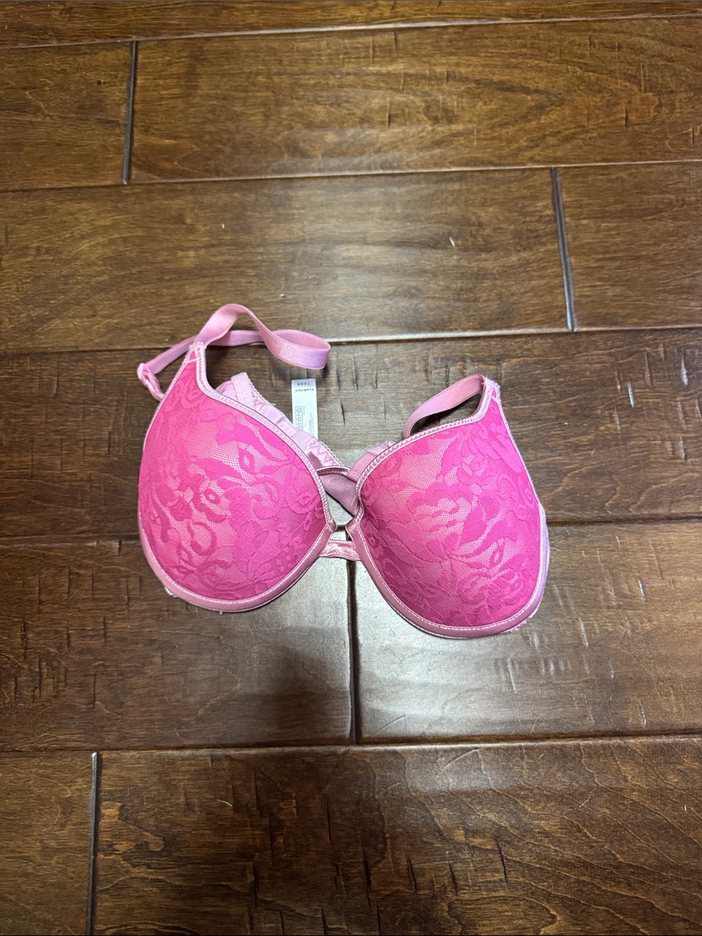 Wonderbra Hot Pink Lace Push-Up Bra